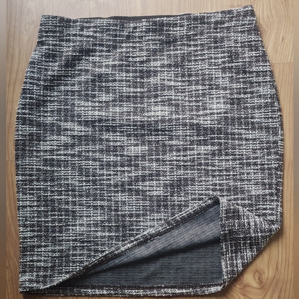 Max Studio SKIRT - Picture 3 of 4